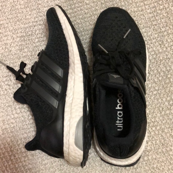 adidas Shoes - Adidas ULTRAboost